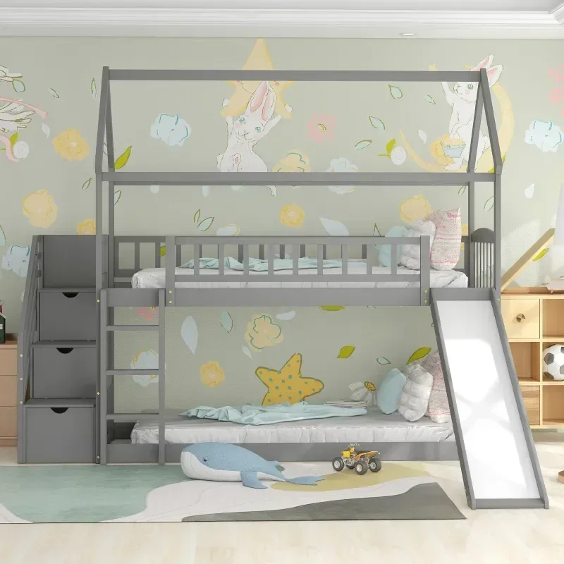 Bunk Bed With Stairs And Slide - 無垢材を使用した子供用二段ベッド。スライドと階段付きの二段ベッドで、収納棚付きの階段で省スペースを実現。
